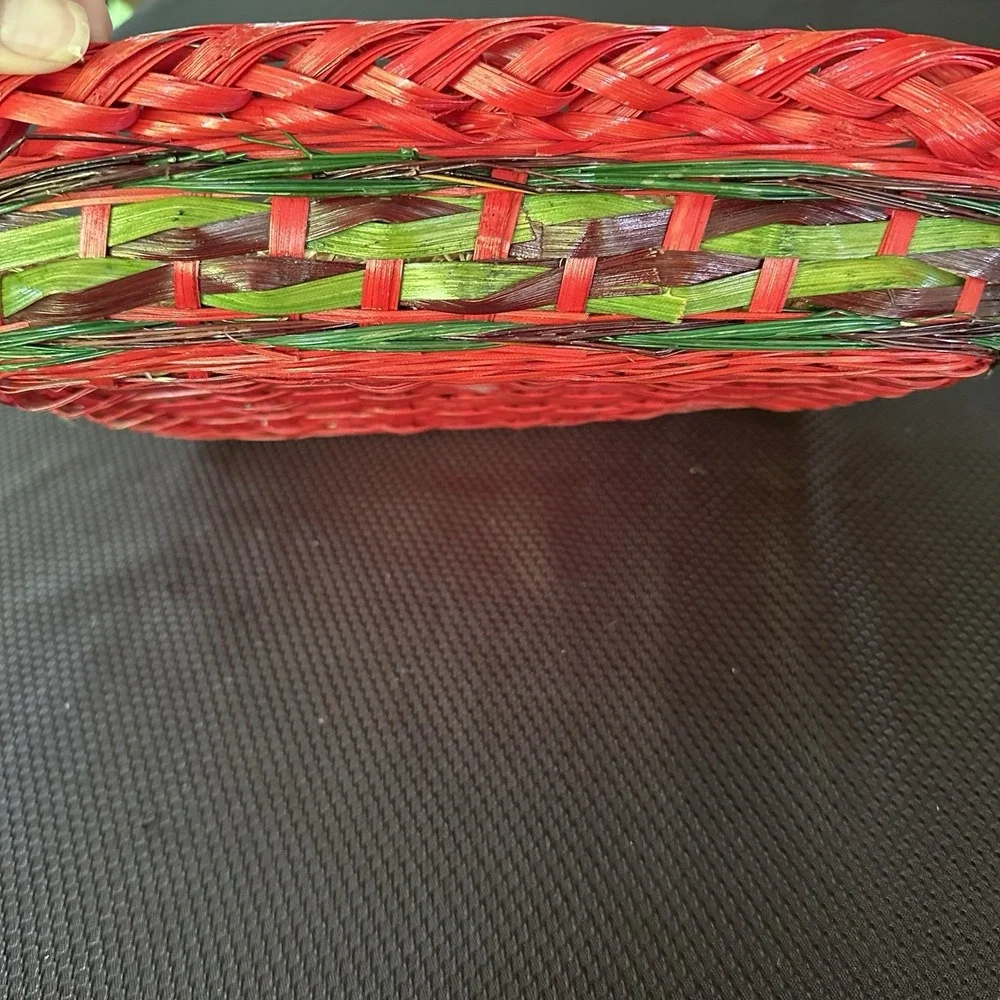 Wicker Holiday Basket Green Red with Straw Grass 12